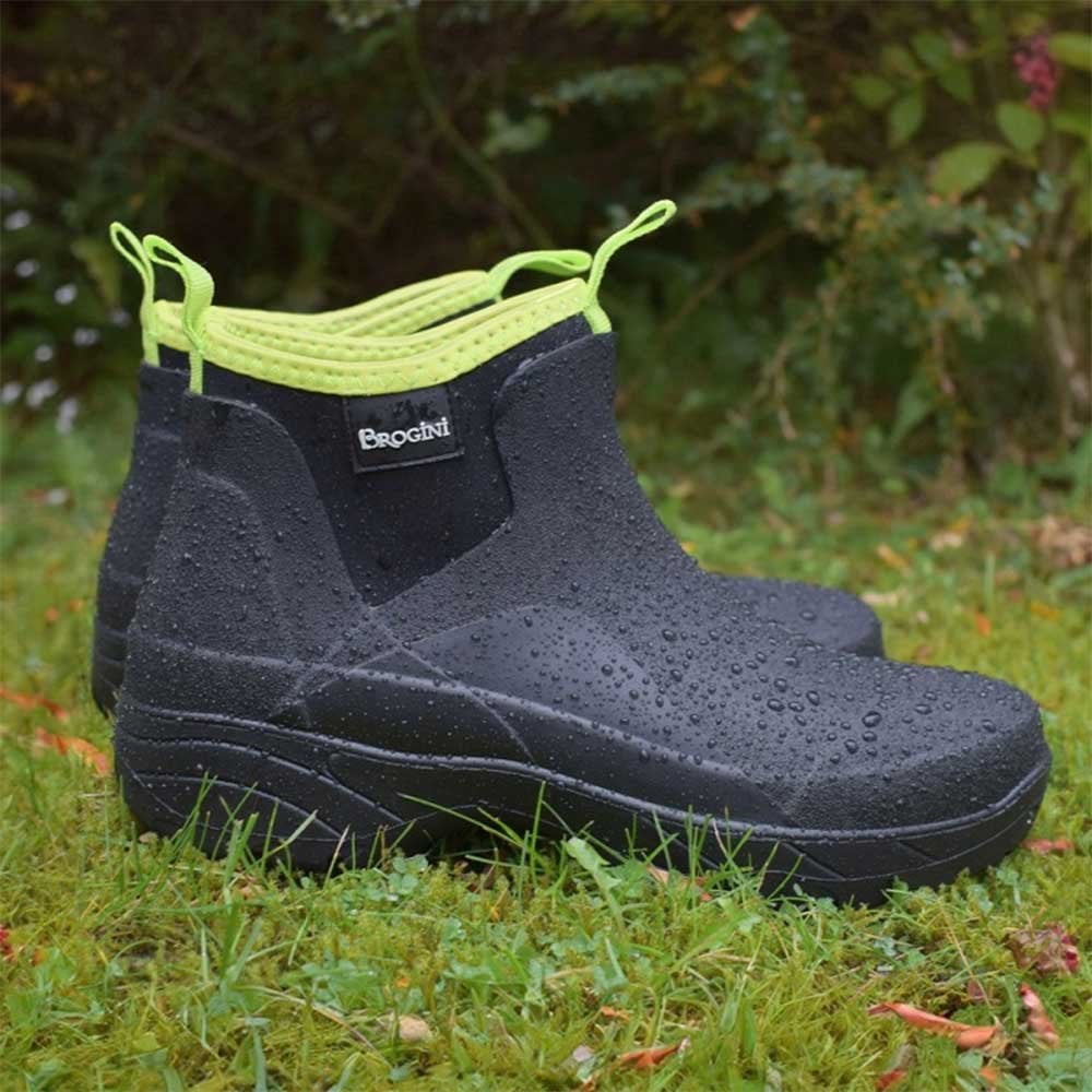 Brogini Carr Slip On Muck Boots Black Lime
